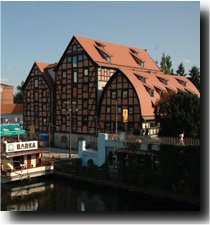 Granai sul fiume Brda